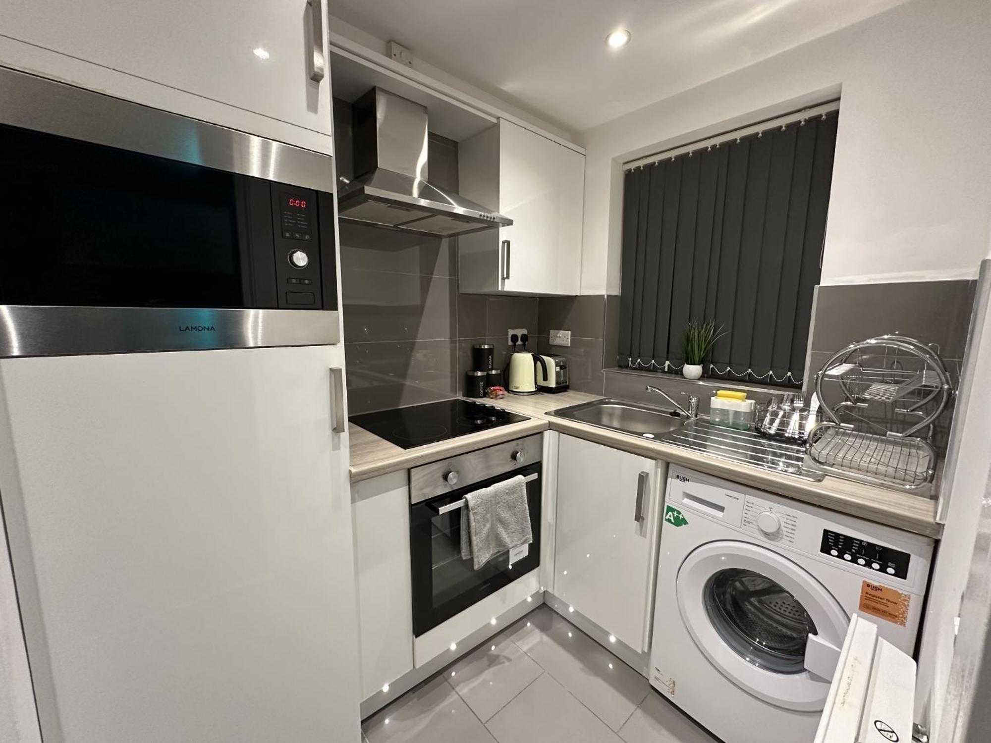 Livit Serviced Apartments Брадфорт Екстериор снимка